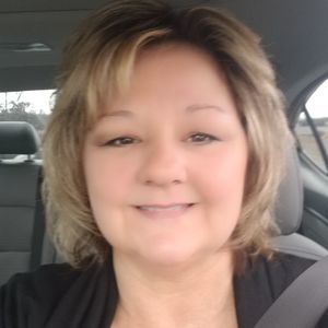 Meet your Posher, Connie